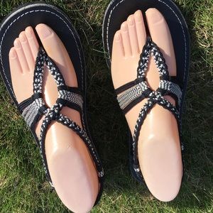 NWOT Handwoven Women’s Black Summer Sandals Size 9